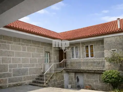 Casa rústica en Fornelos de Montes