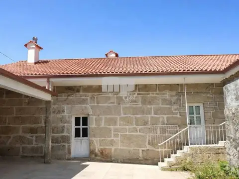 Casa rústica en Fornelos de Montes