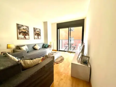 Piso en Carrer de Móra la Nova