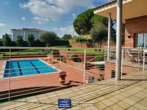 Chalet en Canovelles