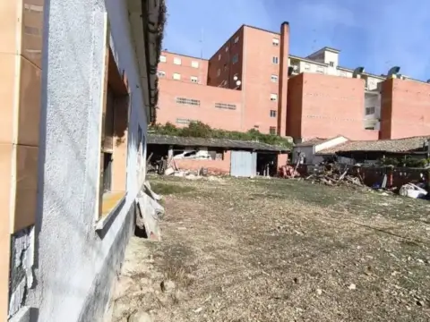 Terreno en calle Matadero