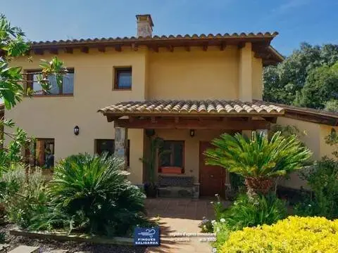 Chalet en El Pinar i El Portus