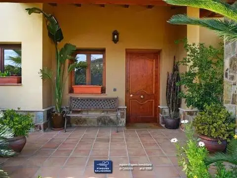 Chalet en El Pinar i El Portus