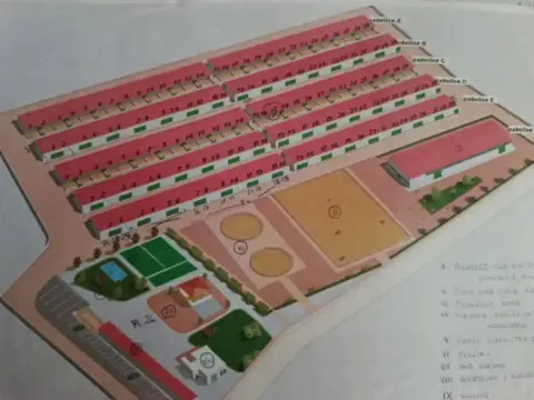 Terreno en calle Ex-300, 77