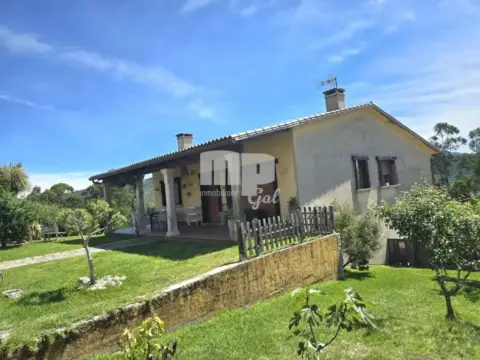 Chalet en calle Lugar O Cabalo, 16