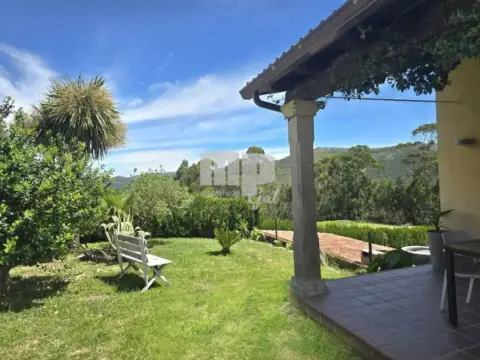 Chalet en calle Lugar O Cabalo, 16