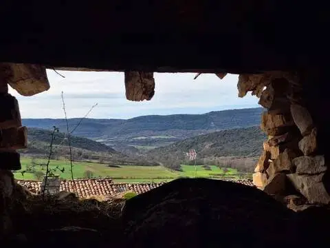 Chalet en Poblado de Hornillalastra