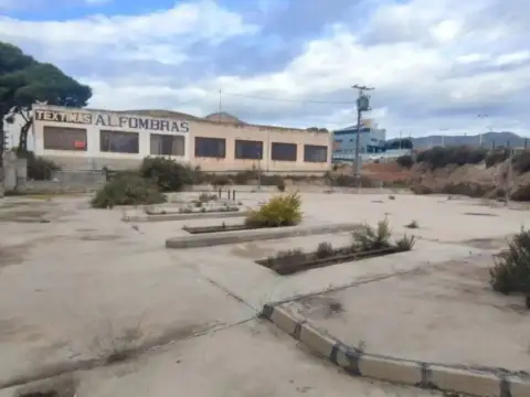 Nave industrial en Crevillent