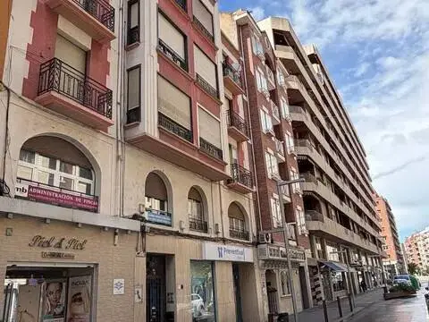 Piso en Avenida de la República Argentina