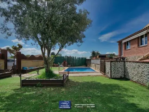 Chalet en Canovelles