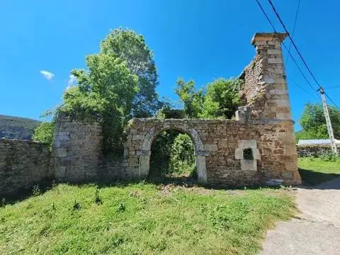 Chalet en Poblado de Bárcenas de Espinosa