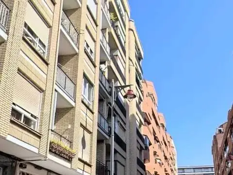Piso en calle del Doctor Múgica