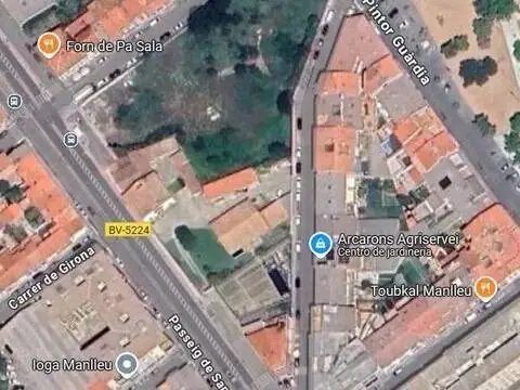 Terreno en Carrer del Montseny