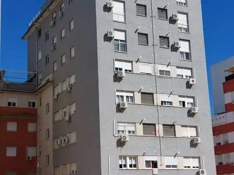 Piso en Avenida de las Ciencias-Emilio Lemos