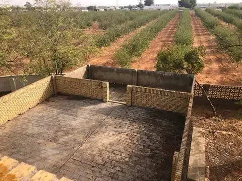 Chalet en calle de Brenes