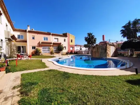 Chalet en Miami Platja