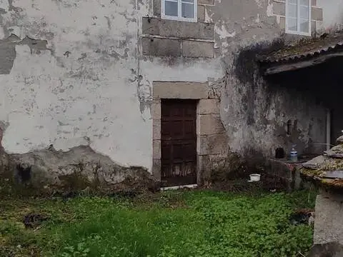 Casa rústica en Outeiro de Rei