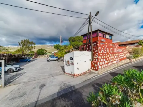 Local comercial en calle de los Muros