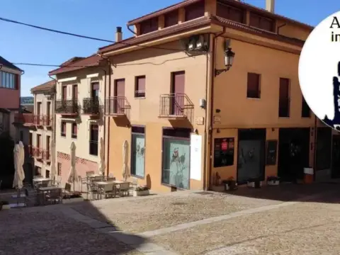 Local comercial en calle del Padre Belda