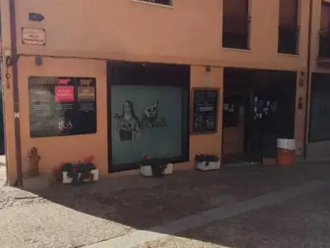 Local comercial en calle del Padre Belda