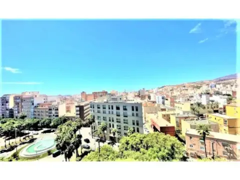 Piso en Oliveros-Altamira-Barrio Alto