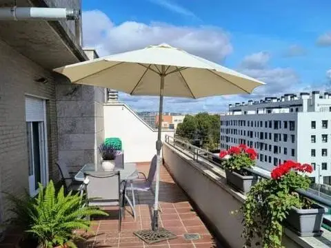 Ático en calle del Obispo Rafael Torija