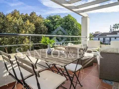 Piso en Los Naranjos-Las Brisas