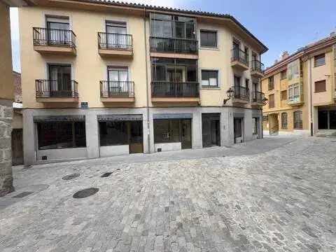 Edificio en Ávila Capital