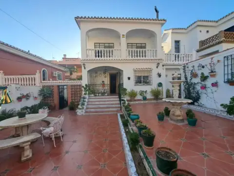 Chalet en Arroyo de la Miel