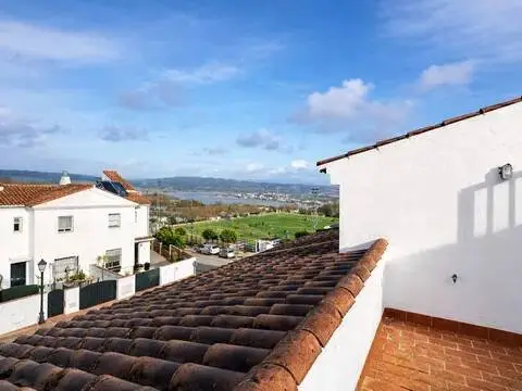 Casa adosada en calle calle Basilio Martin Patino No Number