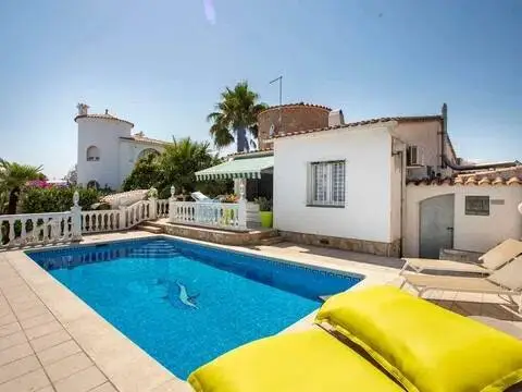Chalet en Carrer del Segre