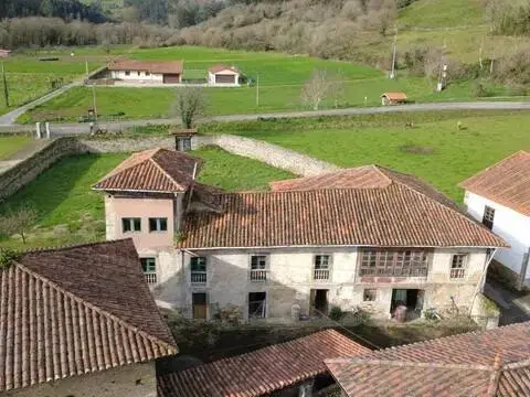 Casa rústica en calle Lugar Soto de los Infantes, 18