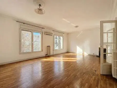 Piso en Carrer d'Aragó