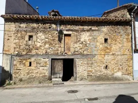 Casa adosada en calle de Pumarejo