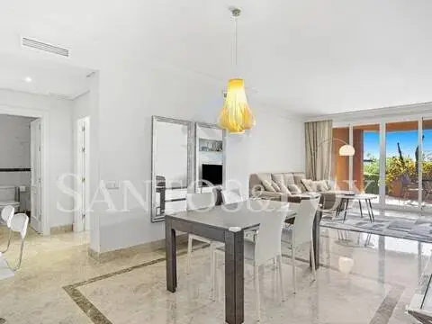 Piso en Los Naranjos-Las Brisas