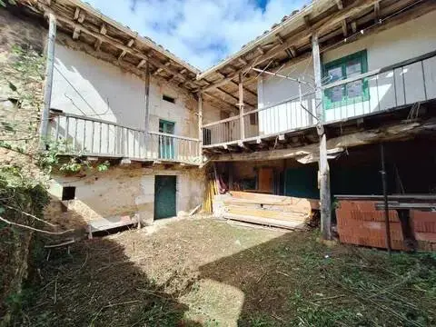 Chalet en calle Pb Quintanilla Valdebodres, 24