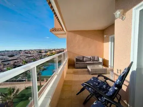 Piso en Los Balcones-Los Altos-Punta Prima