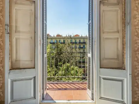 Piso en El Camp d'en Grassot-Gràcia Nova