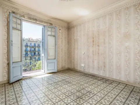 Piso en El Camp d'en Grassot-Gràcia Nova