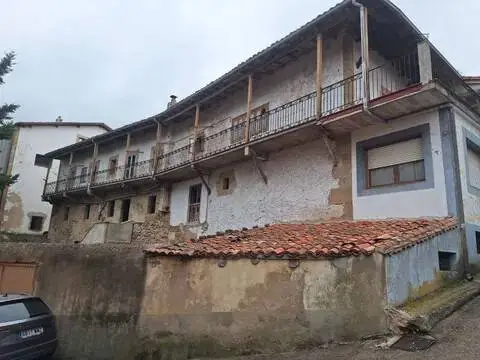 Casa adosada en calle del Sol