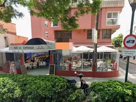 Local comercial en calle César Riario