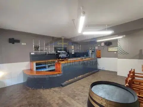 Local comercial en Plaza de Alvarado