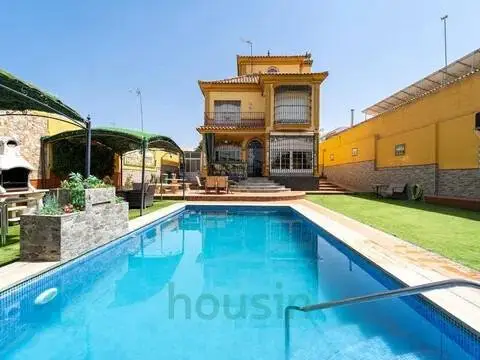 Chalet en calle de La Coruña