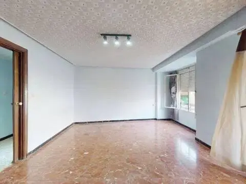 Piso en Carolinas