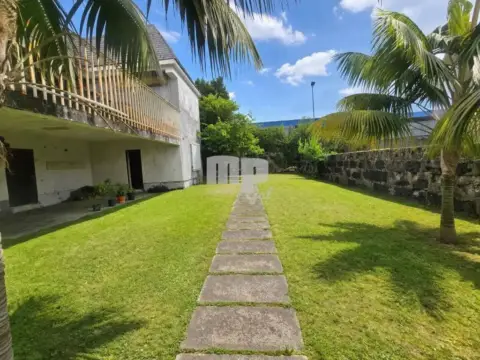 Chalet en A Salgueira-O Castaño