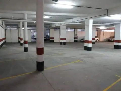 Garaje en calle Océano Atlántico