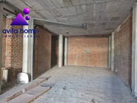 Local comercial en calle de los Hornos Caleros