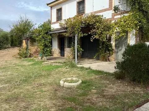 Chalet en La Carlota