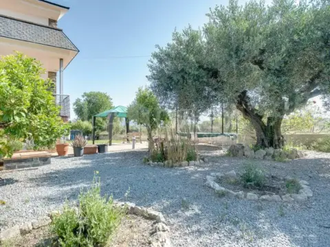 Chalet en Santa Eulàlia de Ronçana