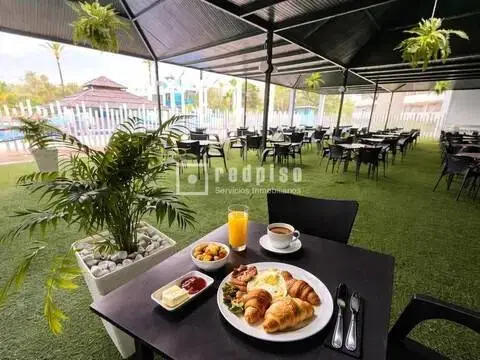 Local comercial en Benalmádena Costa